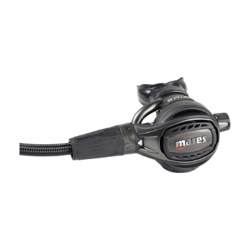 MARES Regulator EPIC ADJ 82X   črna MARES Regulator EPIC ADJ 82X   črna